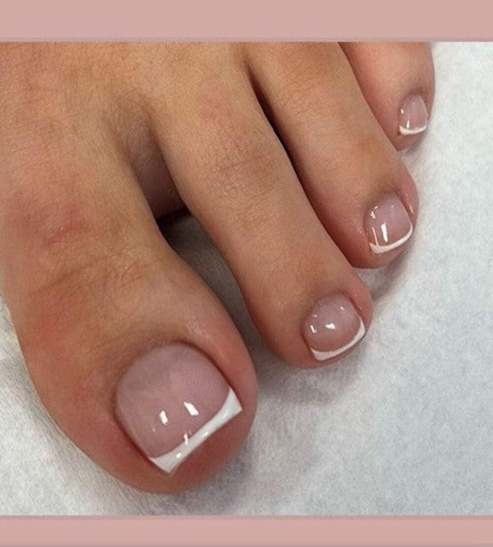 Classic French Tip Press-On Toenails (24 Pcs) – DIY Salon Look